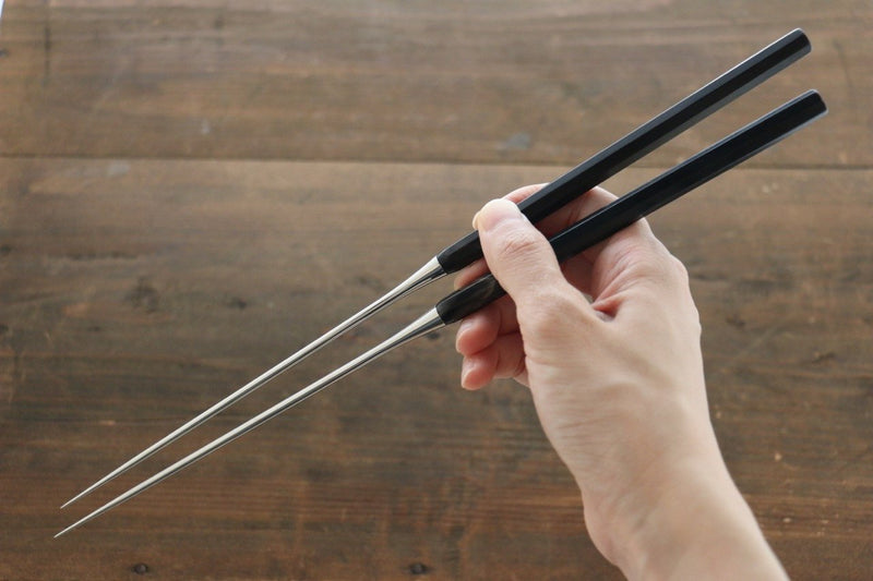 Chopstick handling store