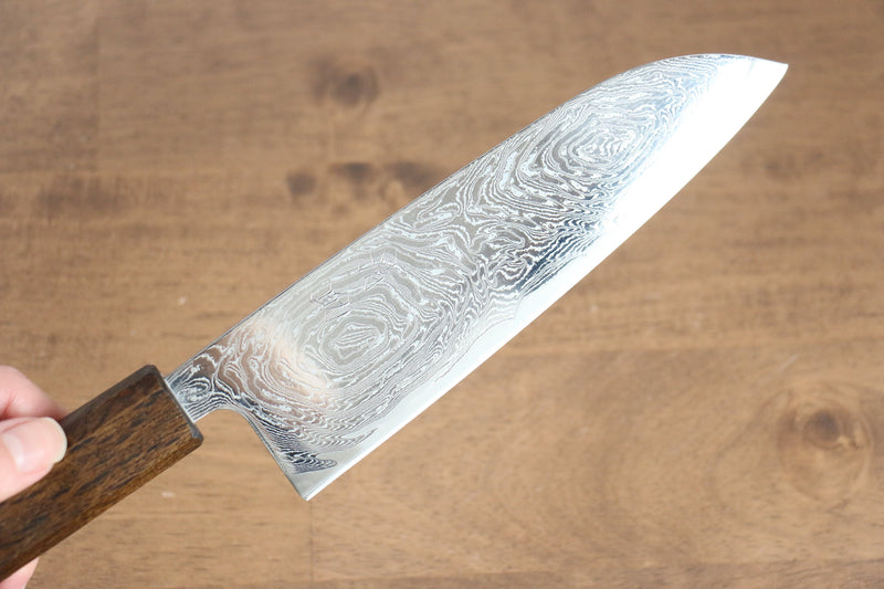 Seisuke Nami AUS10 Damasco con Terminado de Espejo Santoku  165mm Mango de Roble - Japanny-SP