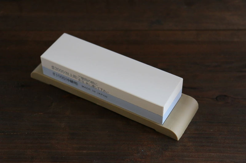 Suehiro Two Sided MINI Sharpening Stone with Rubber Base - #1000 & #3000 - Japanny-SP